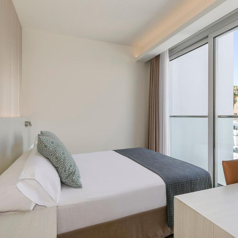 SOL by Meliá Torremolinos - Don Pedro - Habitación Familiar (3 adultos) - 3