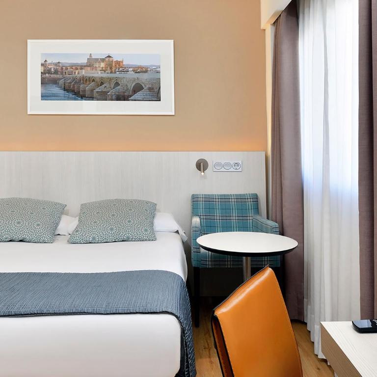 SOL by Meliá Torremolinos - Don Pedro - Habitación Individual - 4