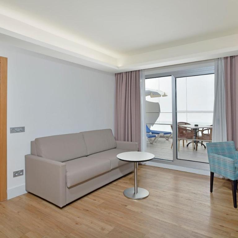SOL by Meliá Torremolinos - Don Pedro - Suite Sol - 4