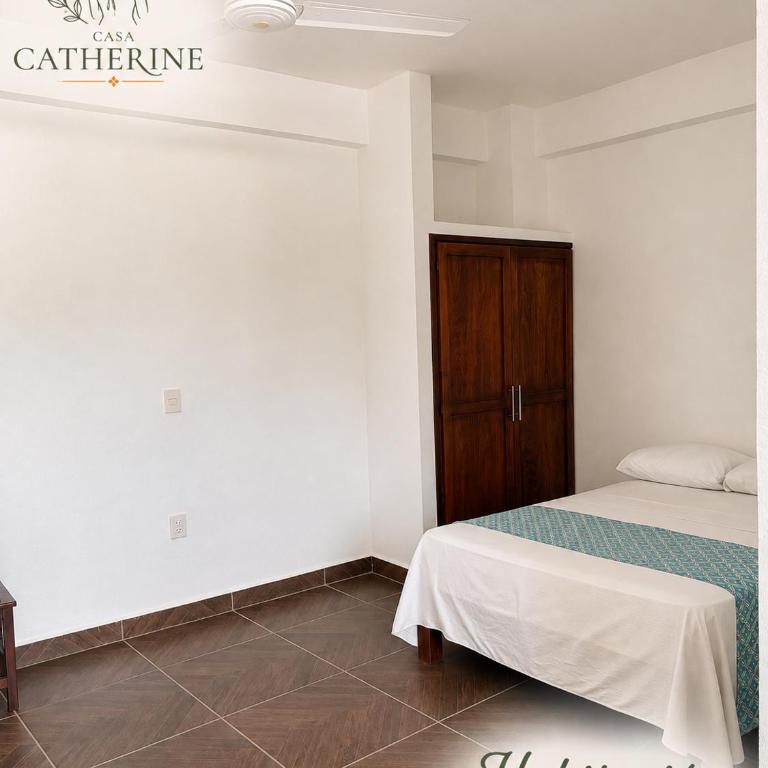 Casa Catherine - Double Room with Private Bathroom - 6