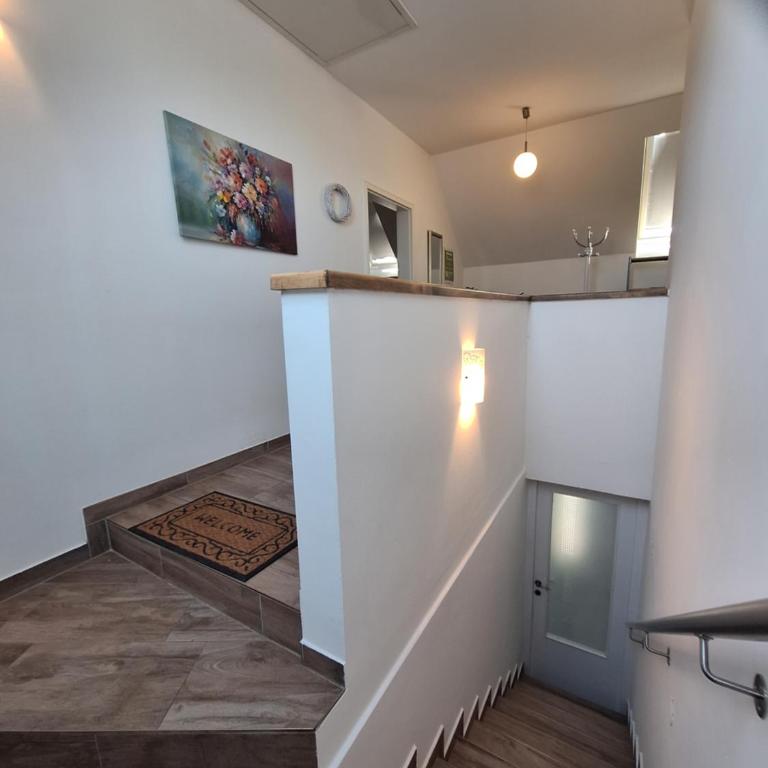 Südsteirisches HOFGLÜCK das XXL Ferienreich im 1 STOCK - Deluxe Suite mit Whirlpool-Badewanne - 10