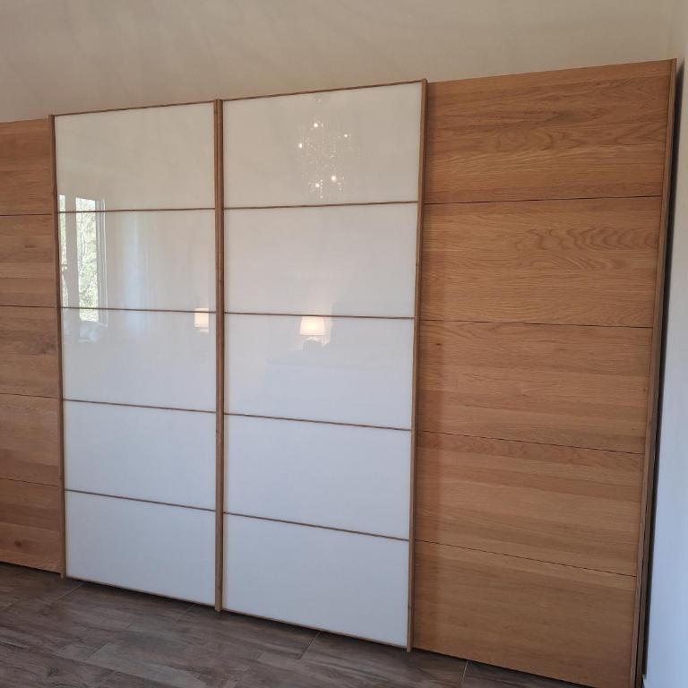 Südsteirisches HOFGLÜCK das XXL Ferienreich im 1 STOCK - Deluxe Suite mit Whirlpool-Badewanne - 24