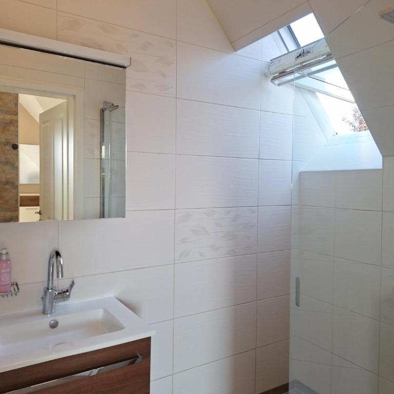 Südsteirisches HOFGLÜCK das XXL Ferienreich im 1 STOCK - Deluxe Suite mit Whirlpool-Badewanne - 29