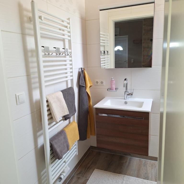 Südsteirisches HOFGLÜCK das XXL Ferienreich im 1 STOCK - Deluxe Suite mit Whirlpool-Badewanne - 30