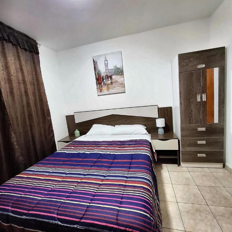 Wayki House Hostal - Standard Queen Room - 2
