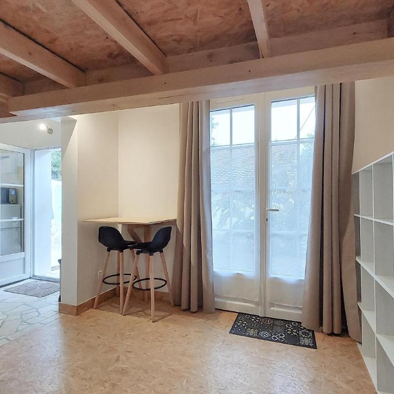 Beautiful Home In Royan With Wifi - Maison 1 Chambre - 3