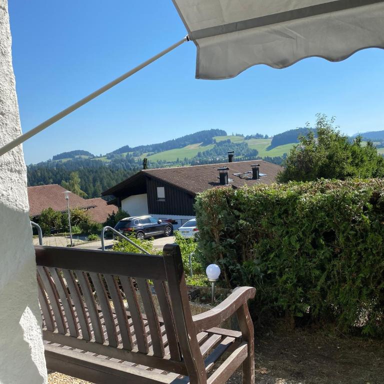 Ferienwohnung Hochgratblick - Apartment mit 1 Schlafzimmer und Garten - 12