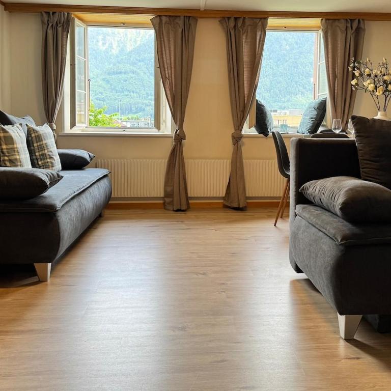 River 3 -Kissed Retreat with Iconic Jungfraujoch View - Two-Bedroom Apartment - 16