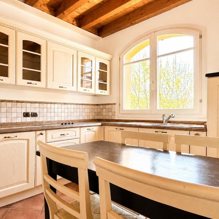 Apartment with 6 pools, tennis, games, and bar - Appartamento con 2 Camere da Letto - 6