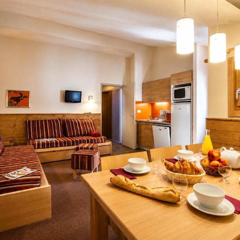 Résidence Les Gémeaux - Belle Plagne - Two-Bedroom Apartment 709 with Mountain View - 7