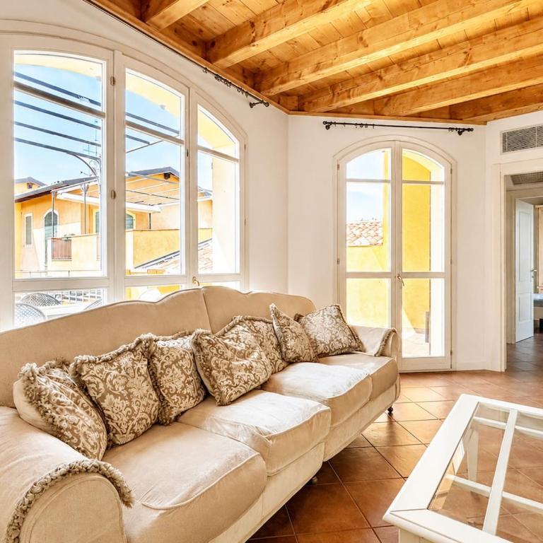 Apartment with 6 pools, tennis, games, and bar - Appartamento con 2 Camere da Letto - 3
