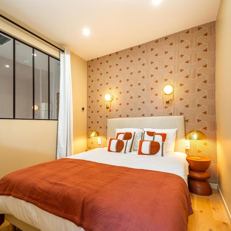 Stylish 1-Bedroom Apartment with Air Conditioning in Paris 17th - Apartment - 3