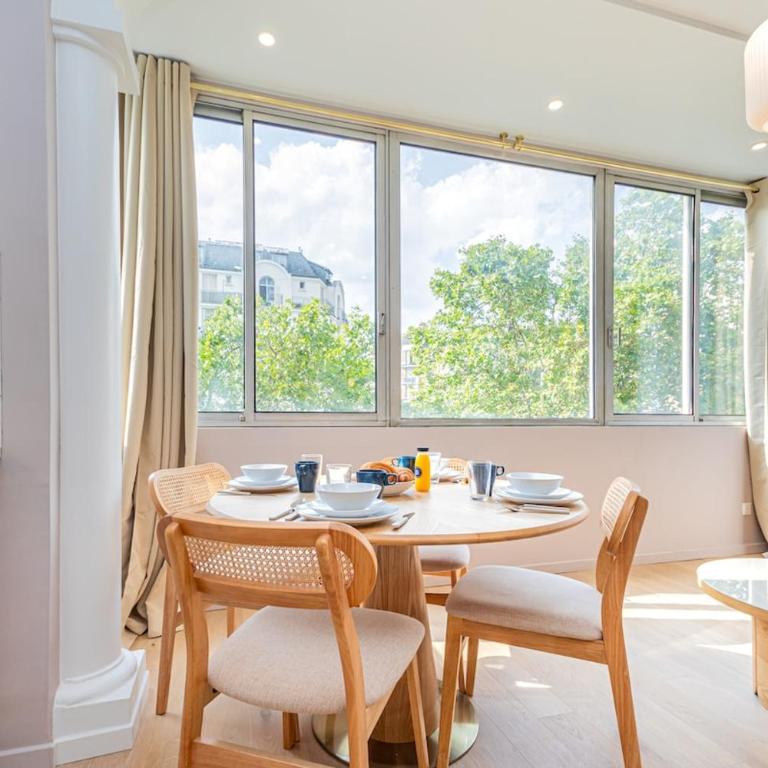 Stylish 1-Bedroom Apartment with Air Conditioning in Paris 17th - Apartment - 8