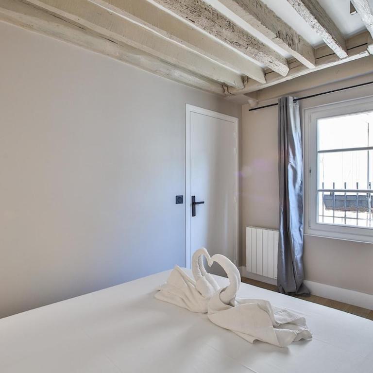 Heart of Marais a Large 1-Bedroom Apartment - Apartment - 13
