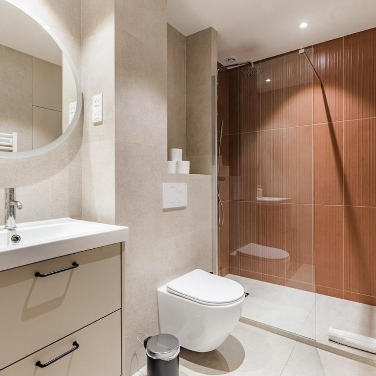 Luxury Grand Air-conditioned Apartment in the Heart of Paris - Apartment - 12