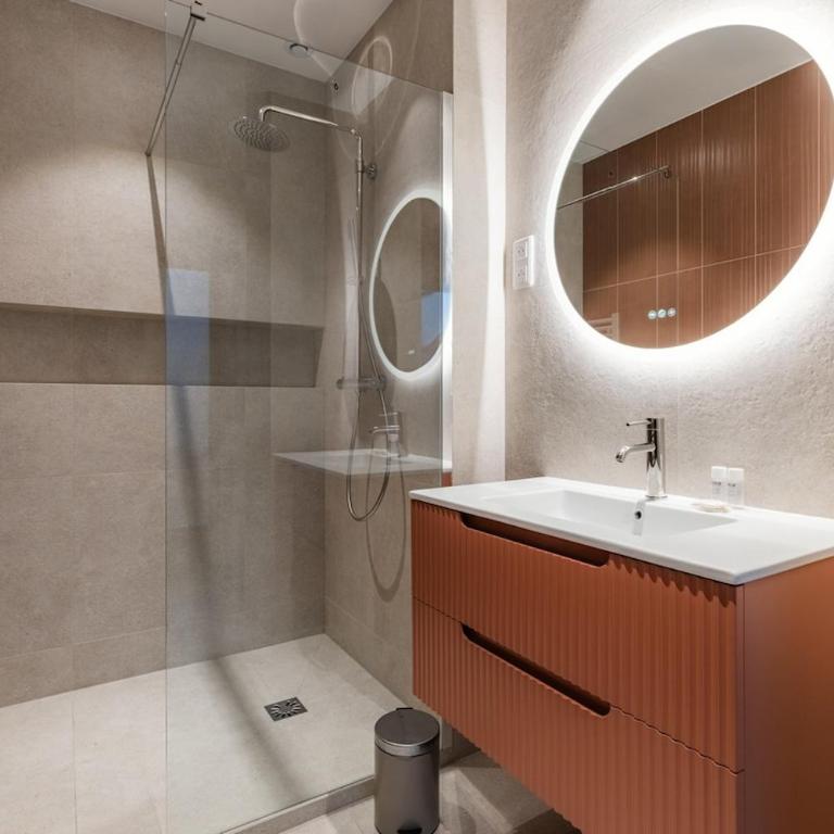 Luxury Grand Air-conditioned Apartment in the Heart of Paris - Apartment - 17