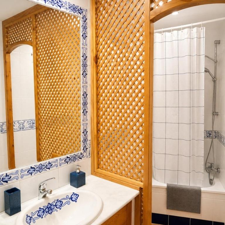 Apartamento con terraza y vistas al mar en Atlanterra, Zahara de los Atunes - Apartamento de 2 dormitorios - 11
