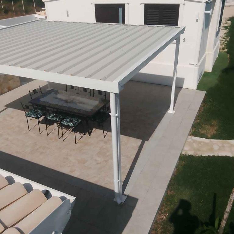 Villa Waterfront in Santa Maria del Focallo 58180 - Villa - 45