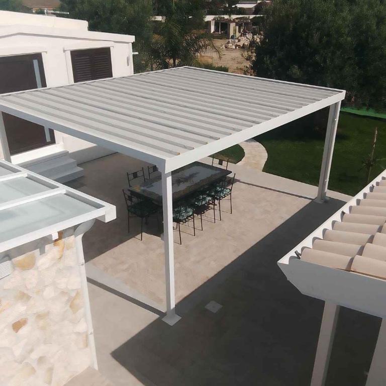 Villa Waterfront in Santa Maria del Focallo 58180 - Villa - 46