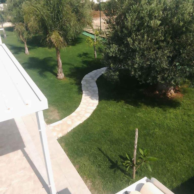 Villa Waterfront in Santa Maria del Focallo 58180 - Villa - 47