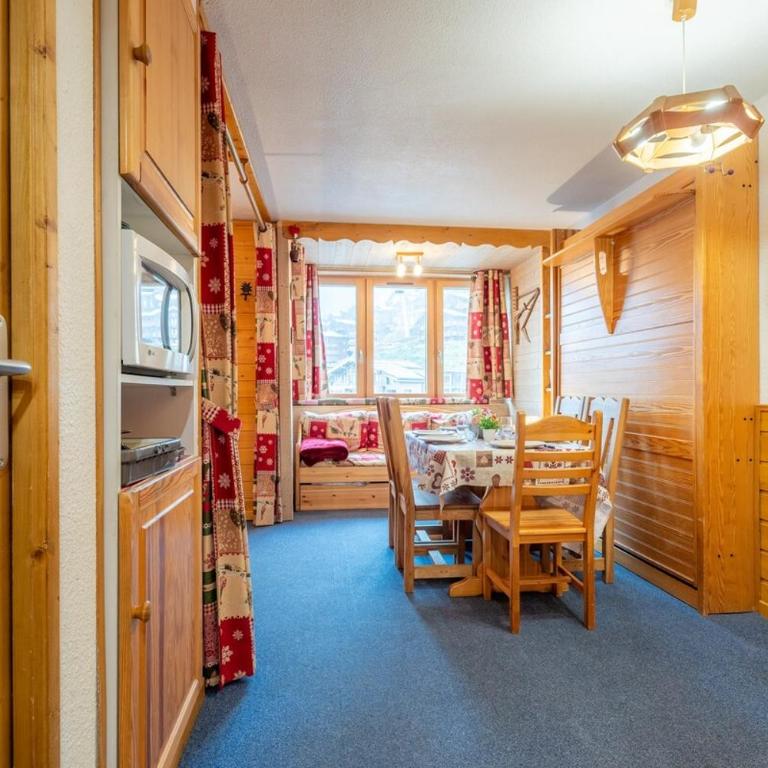 Serene Ski-In Out Mountain Escape - Appartamento - 21