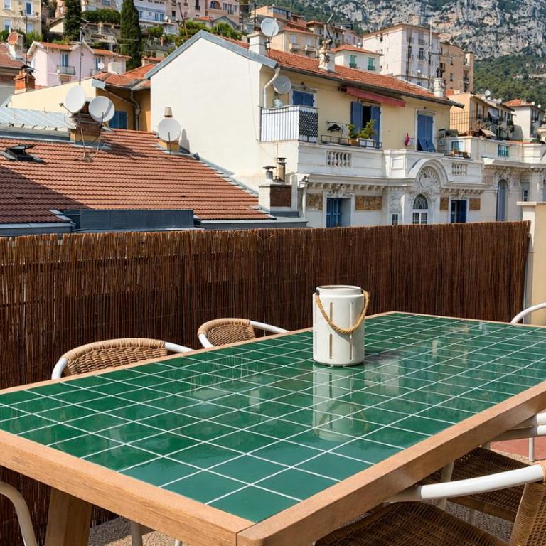2BR Sea View Central 1 Min from Monaco - Appartement - 15