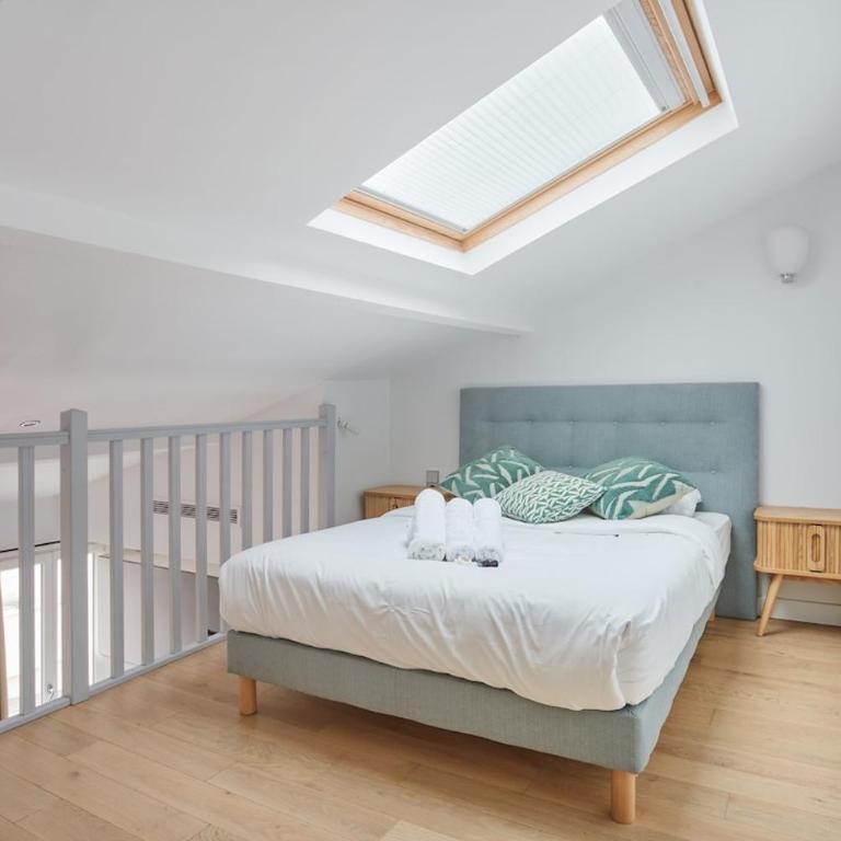 Appartement lumineux dans Paris - Climatisé - Appartement - 11