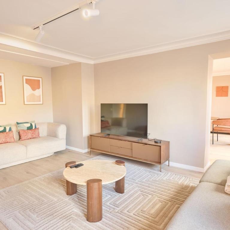 Modern with terrace & 4 spacious bedrooms - Appartamento - 6