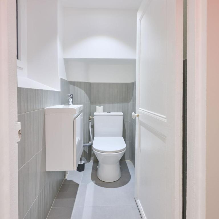 Modern with terrace & 4 spacious bedrooms - Appartamento - 18