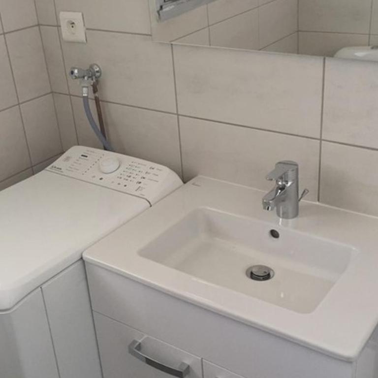 Appartement en bord de plage, parking - 4 pers. - One-Bedroom Apartment - 10