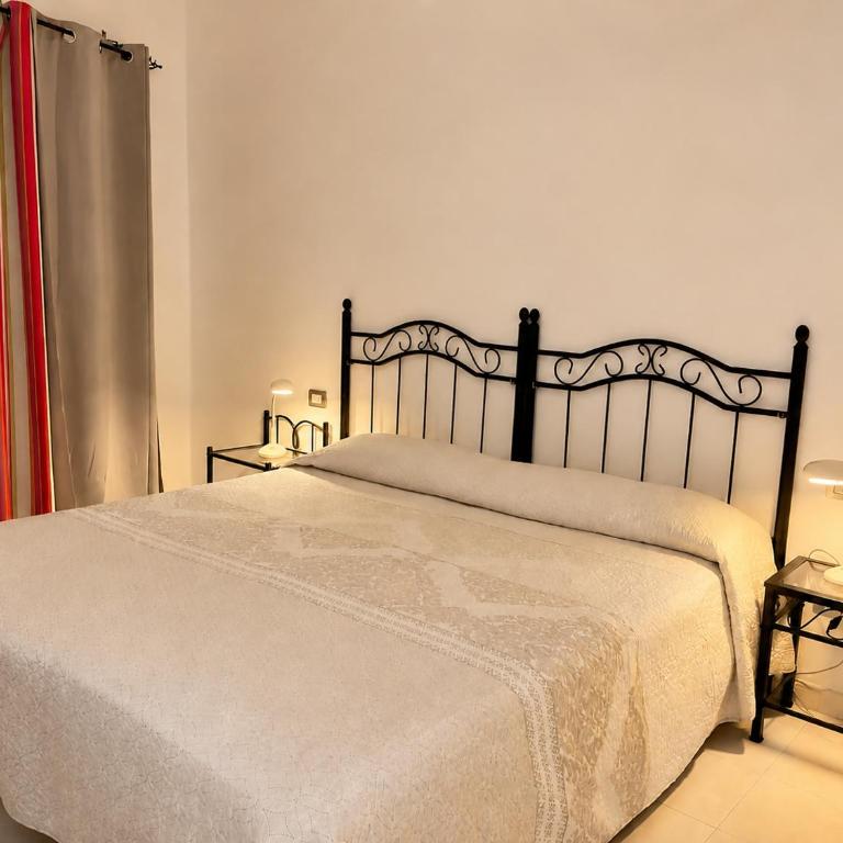 Ático con vistas al mar en el centro de La Caleta - Apartamento de 1 dormitorio - 8