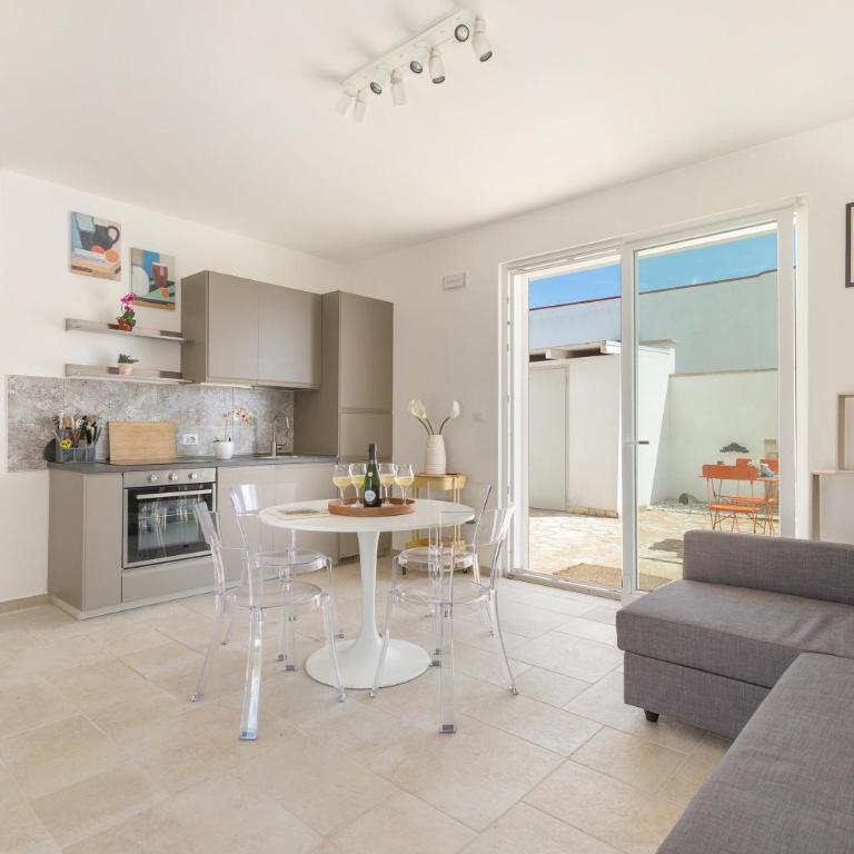 Villetta Elettra by BarbarHouse - Two-Bedroom House - 17