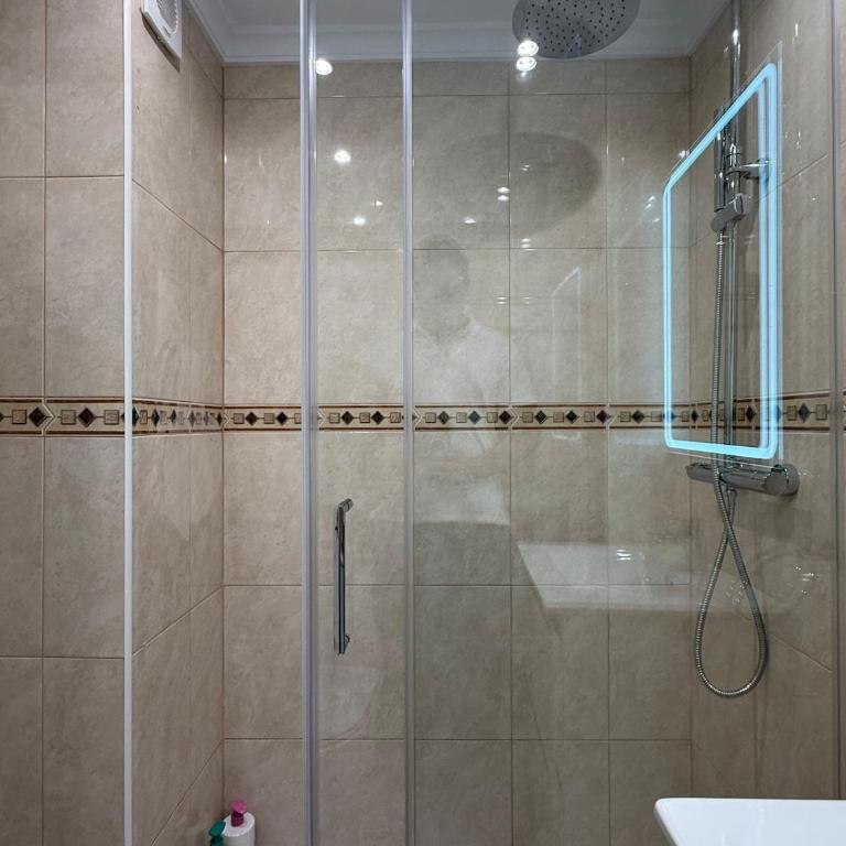 Apartment with Pool & Parking in Nerja Centre - Apartamento de 3 dormitorios - 3