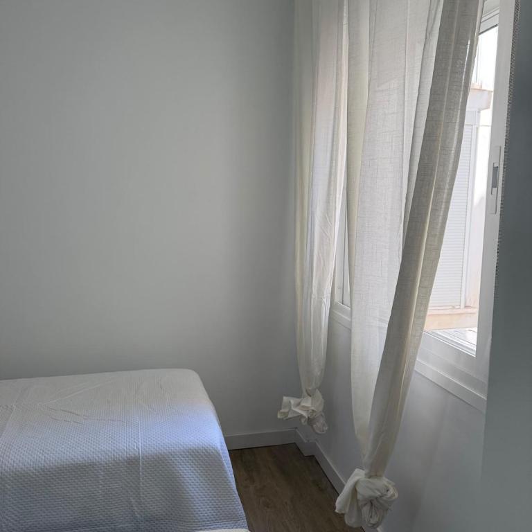 Apartment with Pool & Parking in Nerja Centre - Apartamento de 3 dormitorios - 17