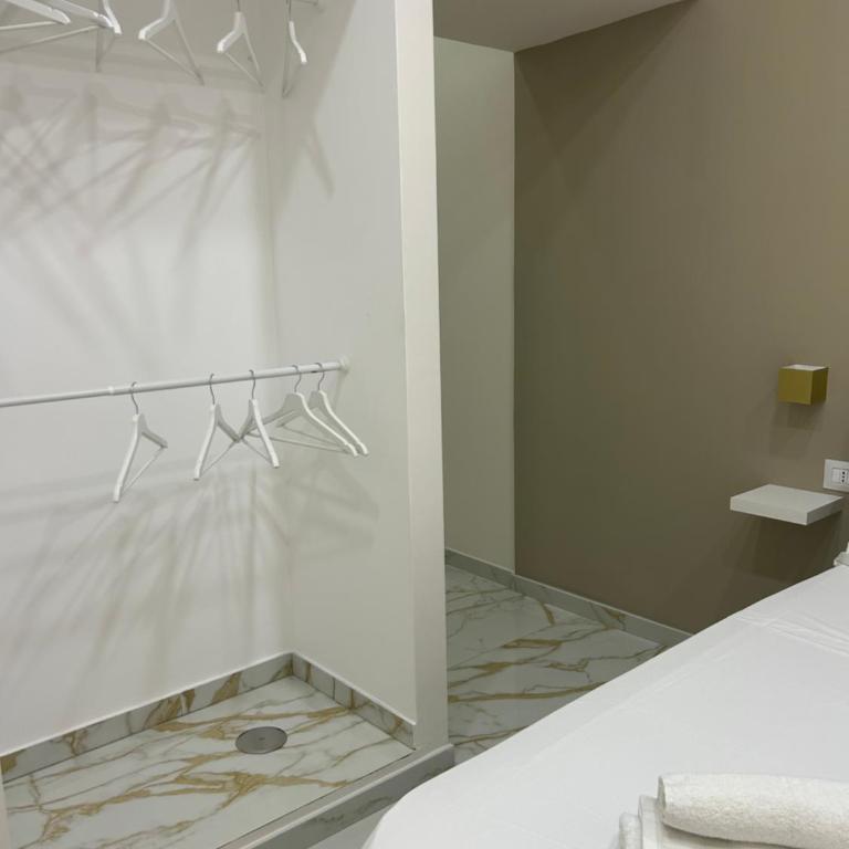 Residenza Spaccanapoli - Double Room - 2