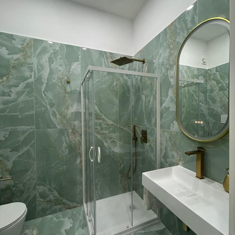 Residenza Spaccanapoli - Deluxe King Room - 7