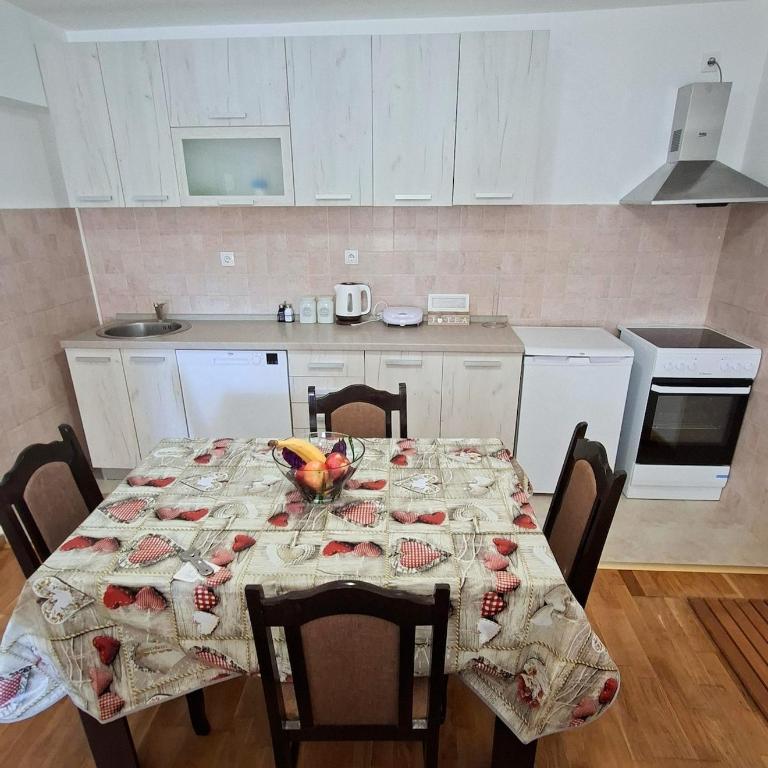 Marina's Mediterranean Retreat - 2BR Apartment - Apartman - 6