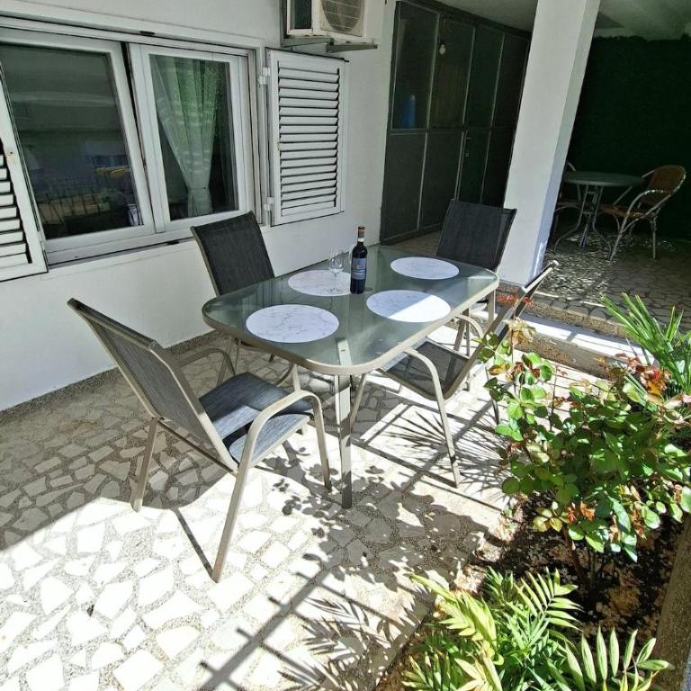 Marina's Mediterranean Retreat - 2BR Apartment - Apartman - 19