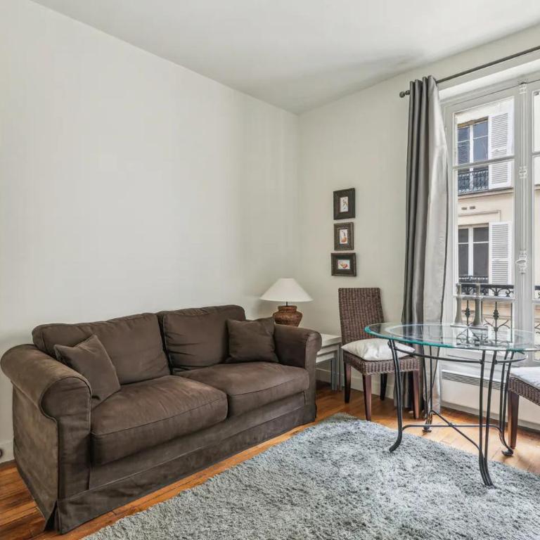 Gros Caillou - Rue Saint-Dominique - 2-room apartment - Appartement 2 Chambres - 2
