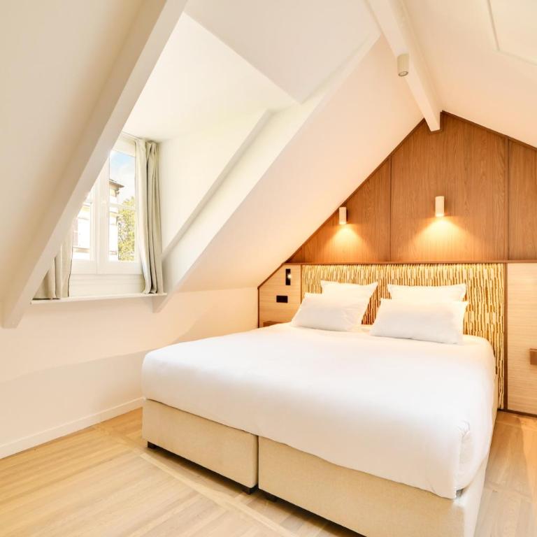 Murmures Notre-Dame - Suite - Vue sur Ville - 1