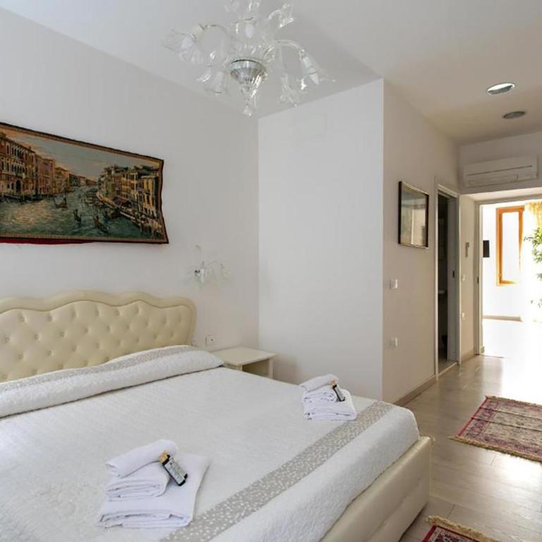 Apartment Ca' Petriana Historical Center - Deluxe Apartment mit 3 Schlafzimmern - 10