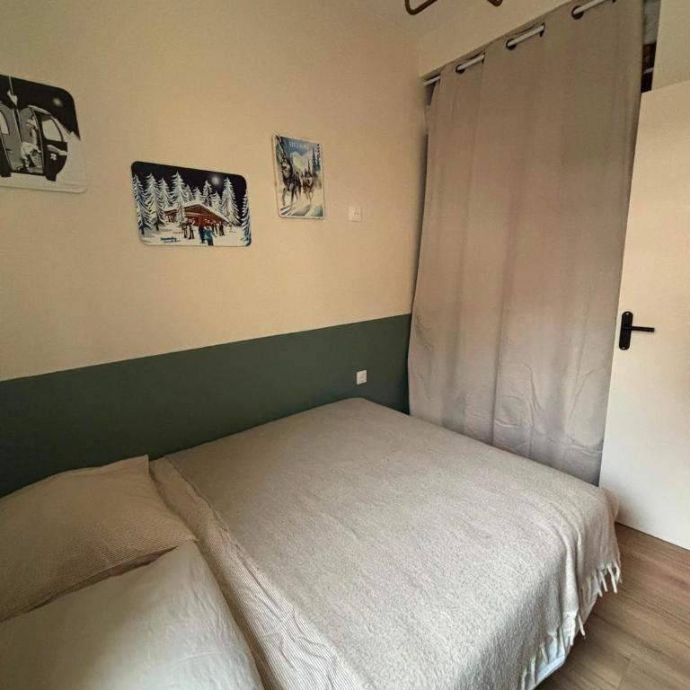 Appartement 3 Pièces, spacieux en plein centre - Apartment mit 2 Schlafzimmern - 28