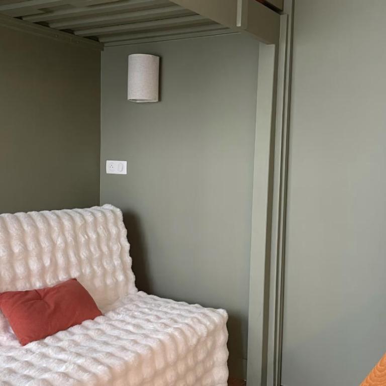 Studio au pieds de Montmartre - Métro L2, L4, L12 - Appartement 1 Chambre - 10