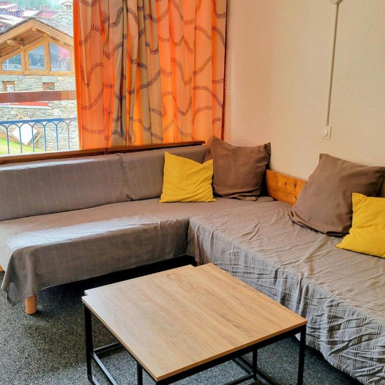 Appartement 2 pièces · Balcon · Wifi gratuit - Apartamento de 1 dormitorio - 18
