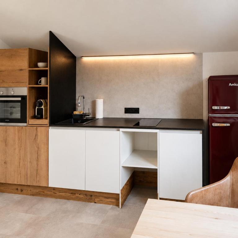 Toms ONE - Apartment mit 1 Schlafzimmer, Balkon und Bergblick - 1