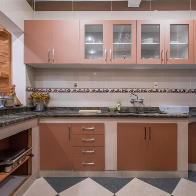 Modern 2BR Apt Pool BBQ & Free Parking - Apartamento - 16