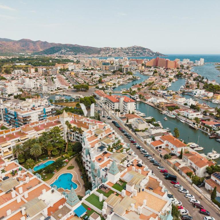 Milenial Immo - Exclusivo apartamento con piscina y vistas al canal - Apartamento de 1 dormitorio con vistas - 42