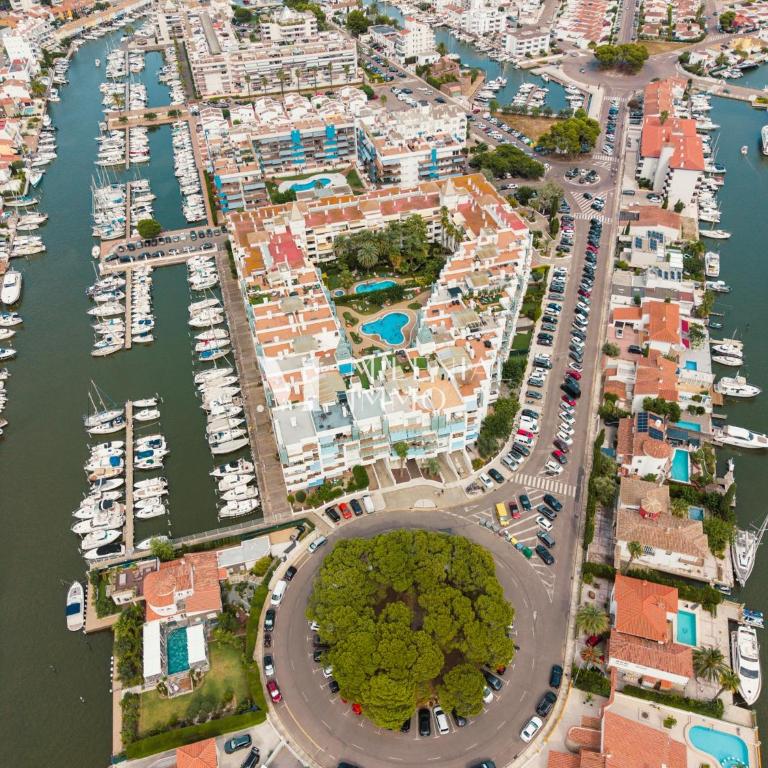 Milenial Immo - Exclusivo apartamento con piscina y vistas al canal - Apartamento de 1 dormitorio con vistas - 33
