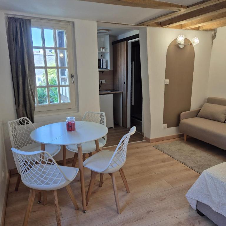 Studio de charme au coeur du vieux Rouen Calme et jardin - Appartamento con 1 Camera da Letto - 21