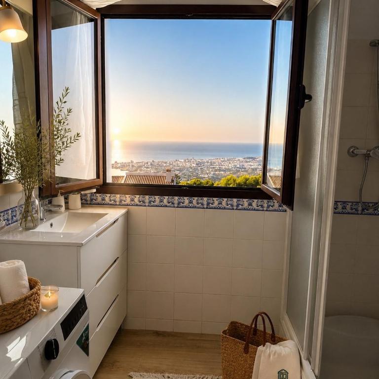 Mijas Pueblo I Private Pool I Sea Views I BBQ - Three-Bedroom House - 33